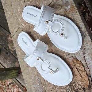 PIERRE DUMAS. White Braided Women's Sandals. Size 9. NWOT. Fabulous!